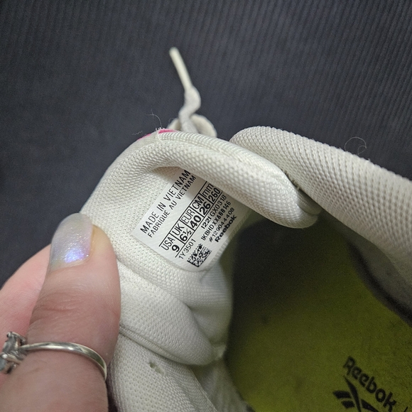 Reebok Classic, Pink and Cream, size 8 women - Picture 4 of 5